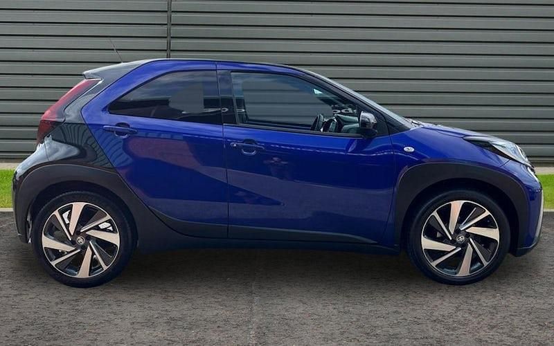 Used Toyota Aygo X 72 HP (52 kW) 2025 SUV