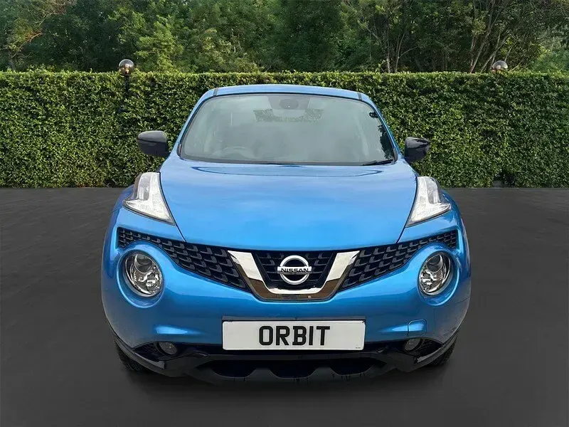 Usado Nissan Juke 112 HP (82 kW) 2019 Azul SUV