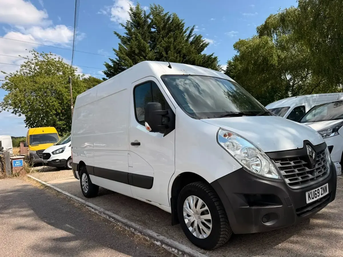 Used Renault Master Komfort 2019 White