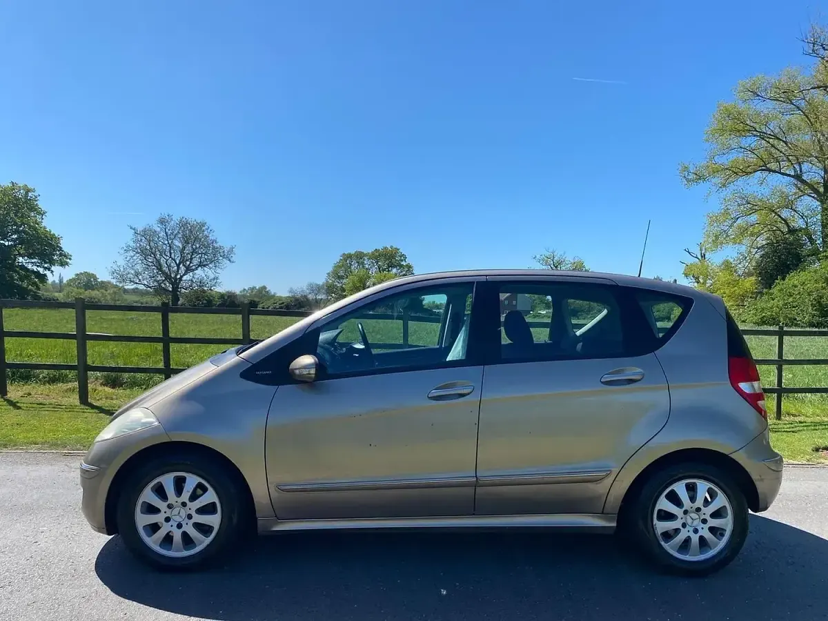 Used Mercedes A170 Elegance 2005 Gold Hatchback