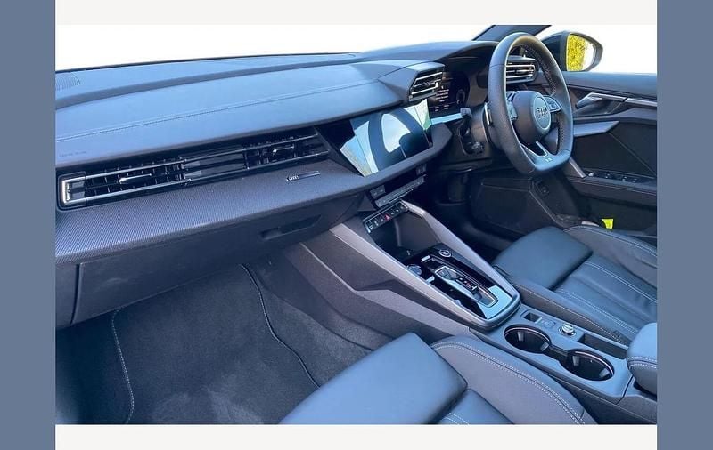 Used Audi A3 e-tron Black Edition 204 HP (150 kW) 2025 Blue Hatchback