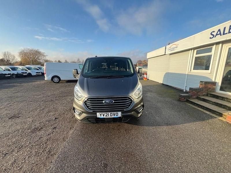 Used Ford Tourneo Custom Titanium 130 HP (95 kW) 2021 Grey Van