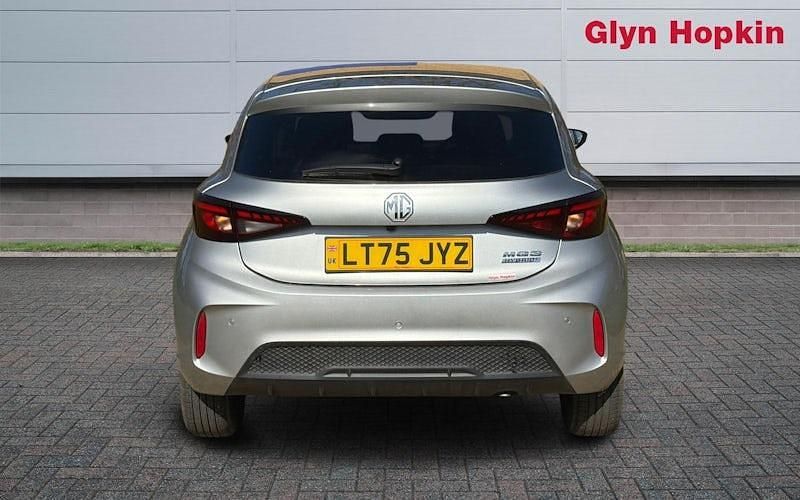 Novo MG MG3 Trophy 194 HP (142 kW) 2026 Citadino