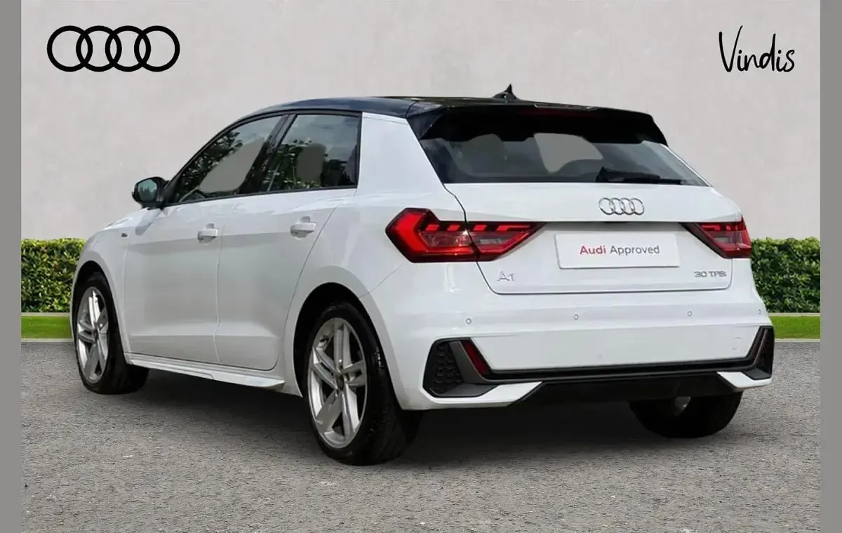 Used Audi A1 S-Line 108 HP (79 kW) 2022 White SUV