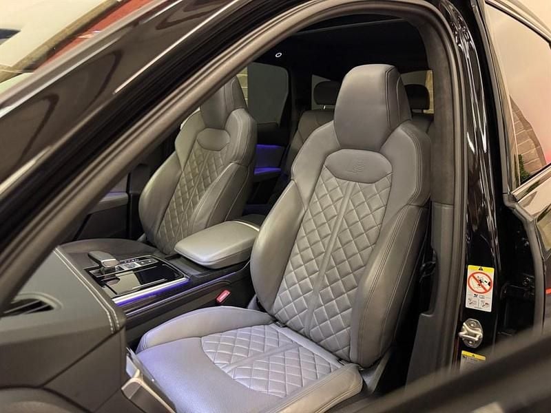 Used Audi SQ7 Comfort 507 HP (372 kW) 2022 Black SUV