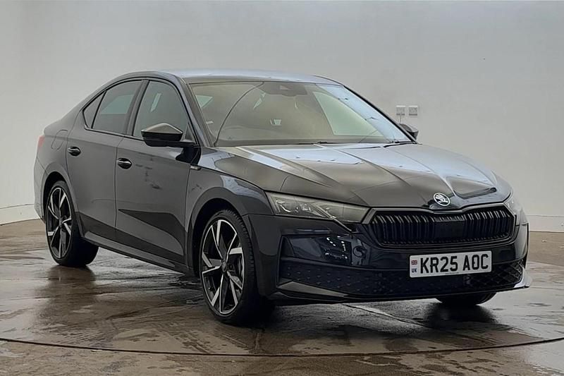 Black Used 2025 Skoda Octavia SportLine Hatchback | £26,795 (Expensive) - Image 1/3