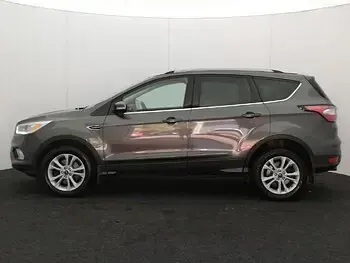 Used Ford Kuga Titanium 120 HP (88 kW) 2017 Grey SUV