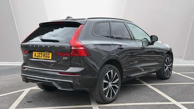 Used Volvo XC60 Ultimate 250 HP (183 kW) 2024 SUV