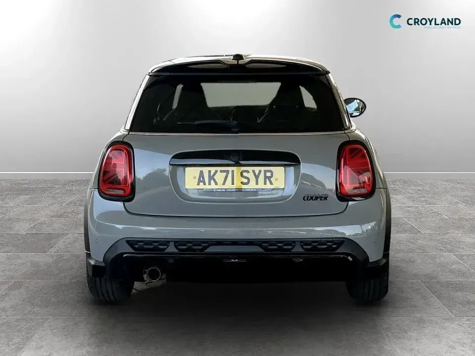 Used Mini Cooper Hatch 136 HP (100 kW) 2021 Grey Hatchback