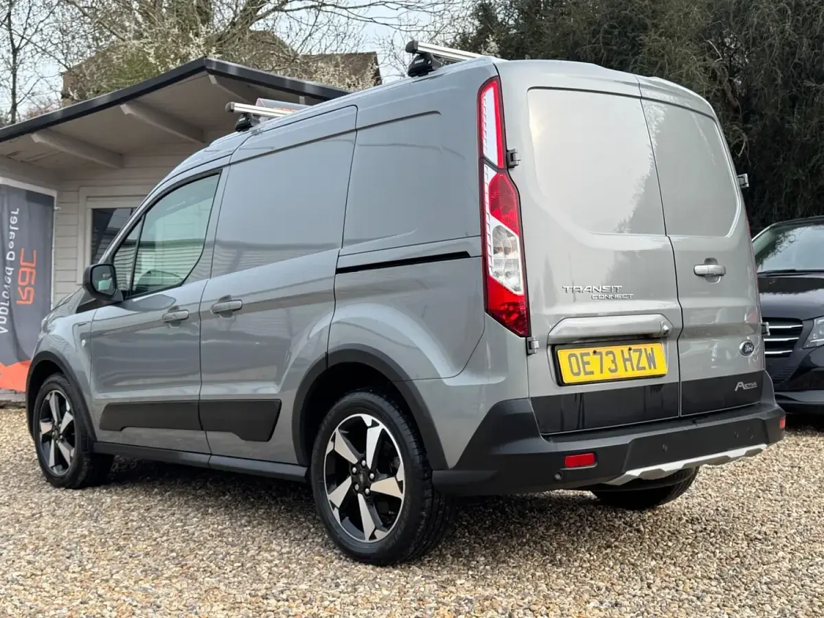Used Ford Transit Connect Active 100 HP (73 kW) 2023 Silver MPV