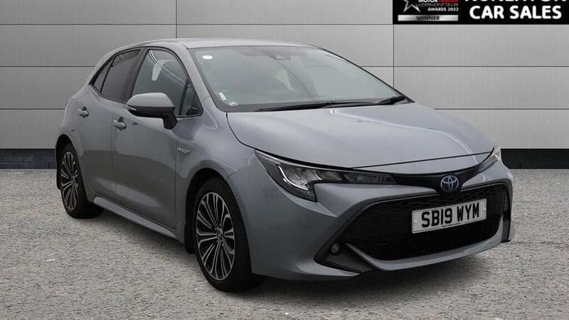 Used Toyota Corolla Design 122 HP (89 kW) 2019 Grey Hatchback
