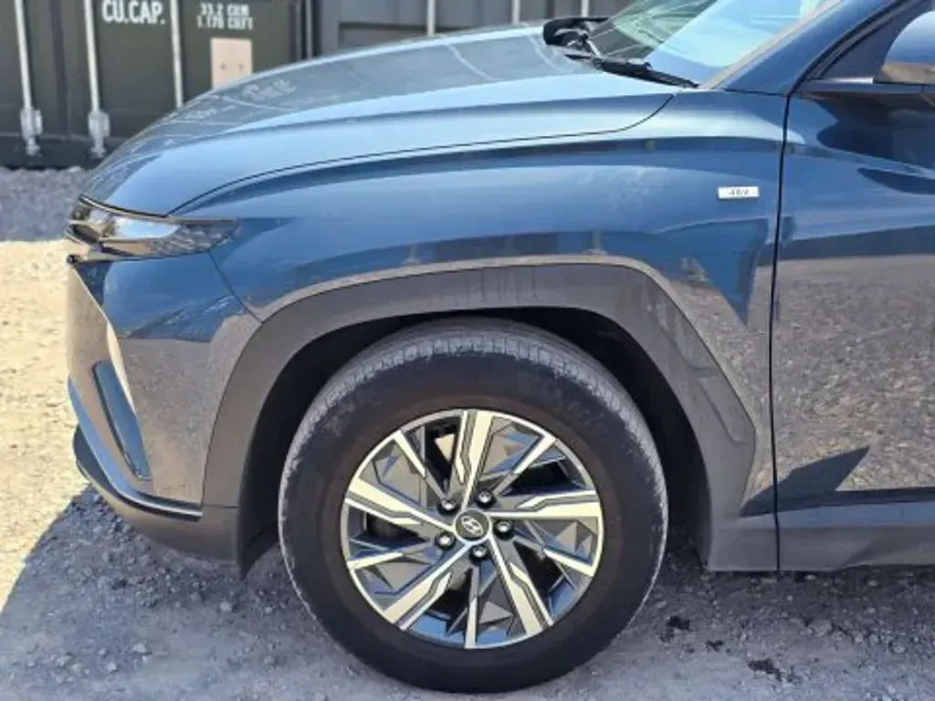 Used Hyundai Tucson SE 2021 Blue SUV