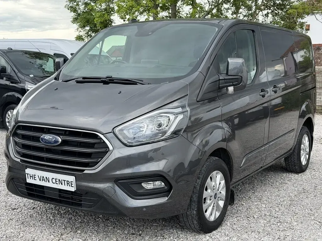 Used Ford Transit Custom Limited 130 HP (95 kW) 2021 Grey Van