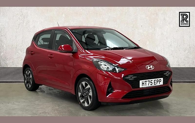 New Hyundai i10 Advanced 83 HP (61 kW) 2025 Red Hatchback