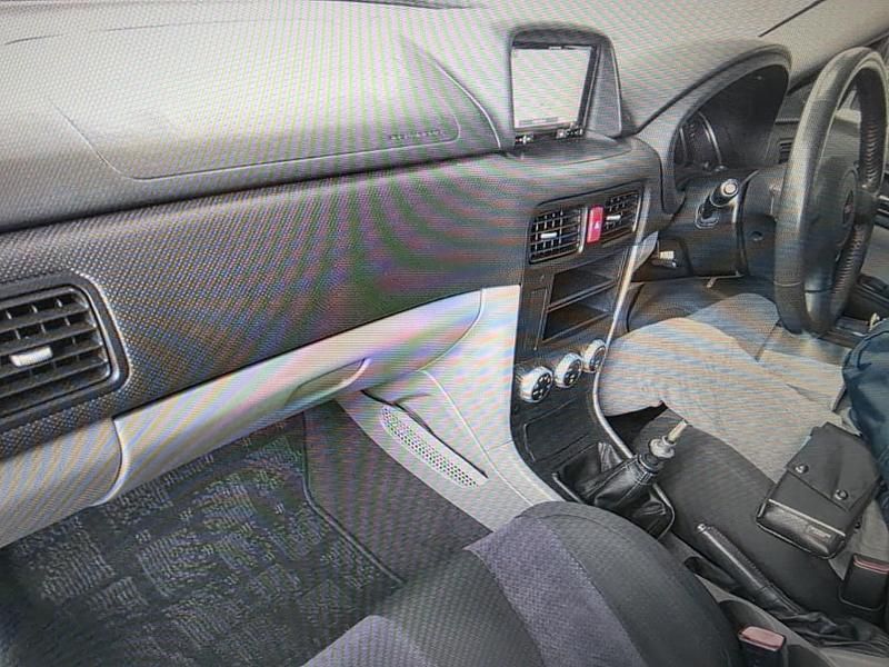 Used Subaru Forester 2004 White SUV