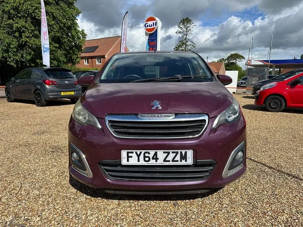Used Peugeot 108 Allure 82 HP (60 kW) 2014 Purple Hatchback
