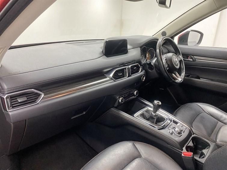 Second-hand Mazda CX-5 Inclusive 2018 Roșu SUV