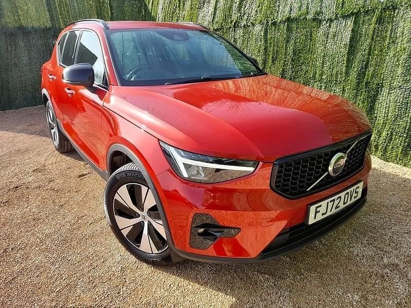 Used Volvo XC40 Plus 2022 Red SUV