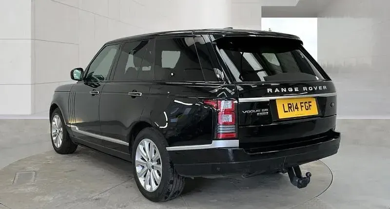 Used Land Rover Range Rover Vogue SE 339 HP (249 kW) 2014 Black SUV