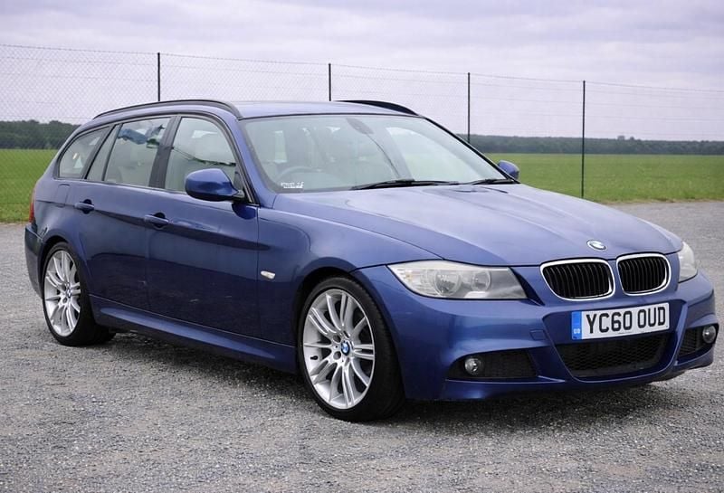 Used BMW 318 M Sport 2011 Blue Estate