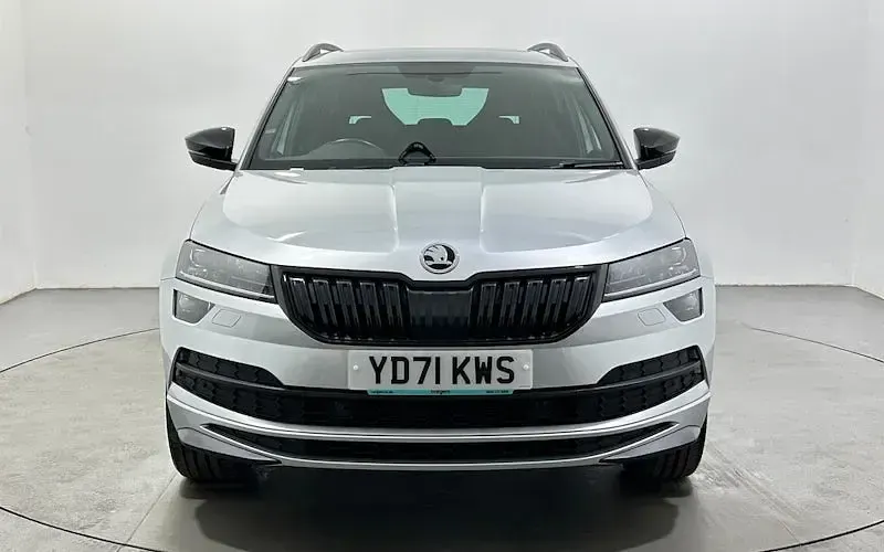 Used Skoda Karoq SportLine 150 HP (110 kW) 2021 Silver SUV