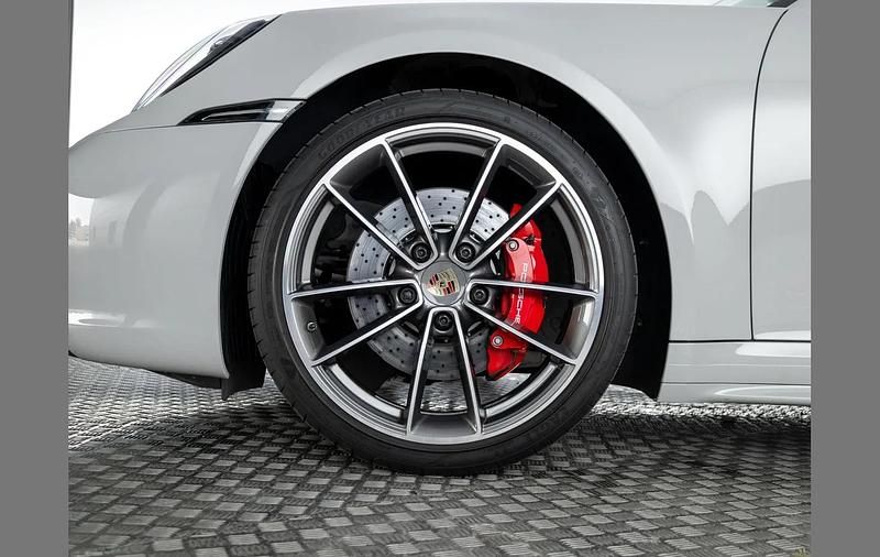 Used Porsche 911 444 HP (326 kW) 2019 Grey Cabriolet