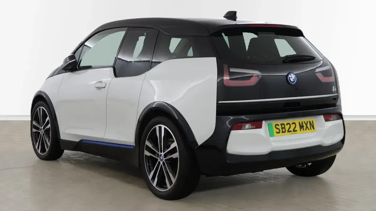 Used BMW i3 Comfort Edition 133 kW (181 HP) 2022 White Hatchback