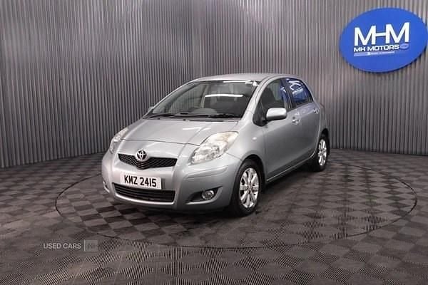 Used Toyota Yaris 2011 Silver Hatchback