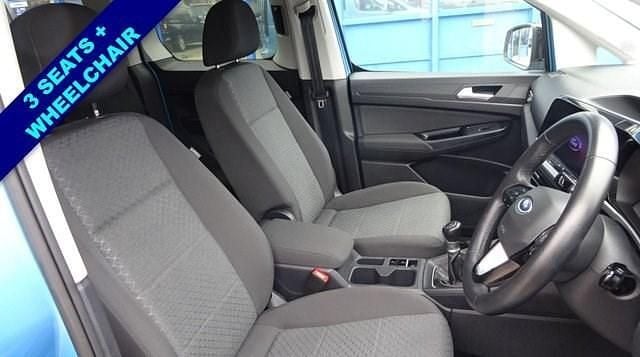 Used Ford Tourneo Connect Titanium 2023 Blue MPV