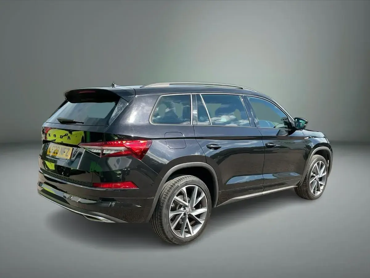 Used Skoda Kodiaq SportLine 110 HP (80 kW) 2023 Black magic pearl effect SUV