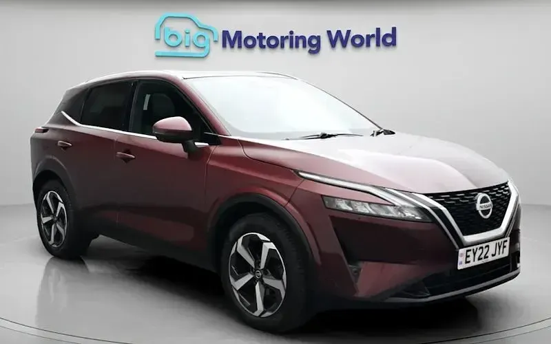 Used Nissan Qashqai N-Connecta 140 HP (102 kW) 2022 SUV