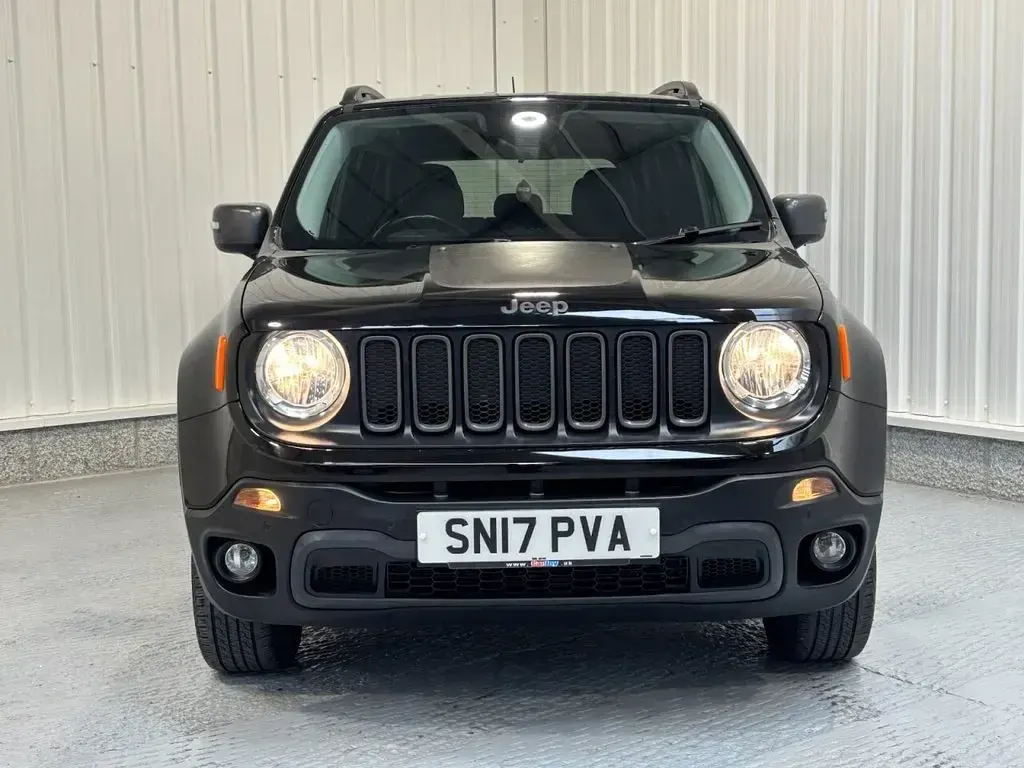 Used Jeep Renegade Trailhawk 170 HP (125 kW) 2017 Black SUV