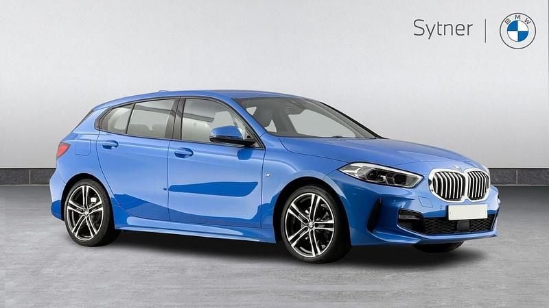 Used BMW 118 M Sport 138 HP (101 kW) 2020 Blue Hatchback