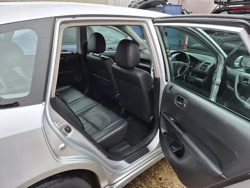 Used Honda Civic Executive 110 HP (80 kW) 2005 Silver Hatchback