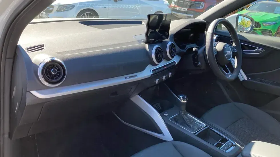 Nuevo Audi Q2 S-Line 150 CV (110 kW) 2026 Blanco SUV
