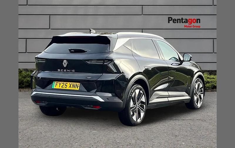 Usado Renault Scenic E-Tech Techno 160 kW (218 HP) 2025 Preto SUV