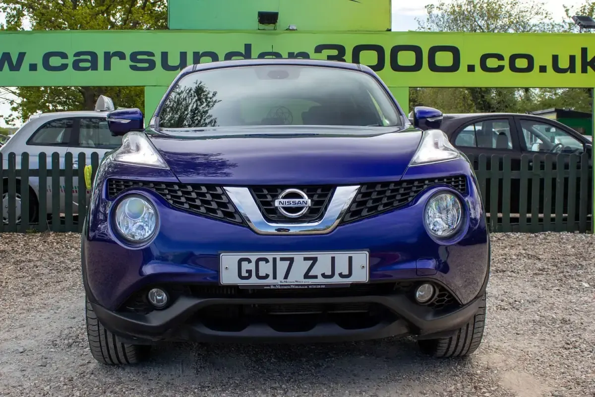 Used Nissan Juke Tekna 110 HP (80 kW) 2017 Blue SUV