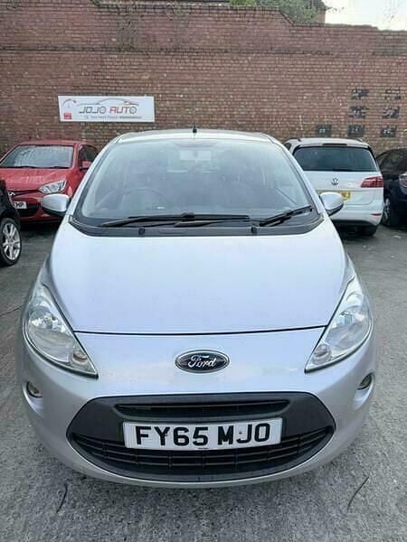 Used Ford Ka Zetec 69 HP (50 kW) 2015 Silver Hatchback