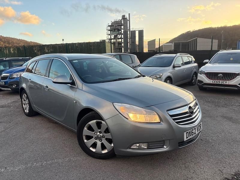 Used Vauxhall Insignia SRi 2012 Silver Estate