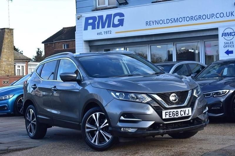 Grey Used 2018 Nissan Qashqai N-Connecta SUV | £8,450 (Fair price) - Image 1/1