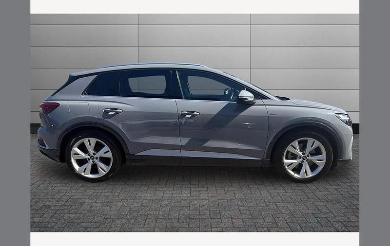Used Audi Q4 e-tron S-Line 150 kW (204 HP) 2022 Grey SUV