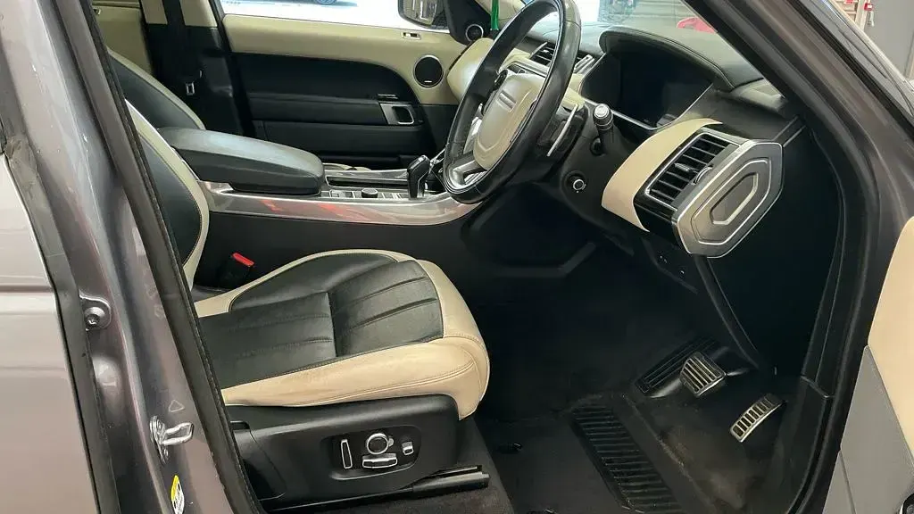 Used Land Rover Range Rover Sport Autobiography Dynamic 306 HP (225 kW) 2020 Grey SUV