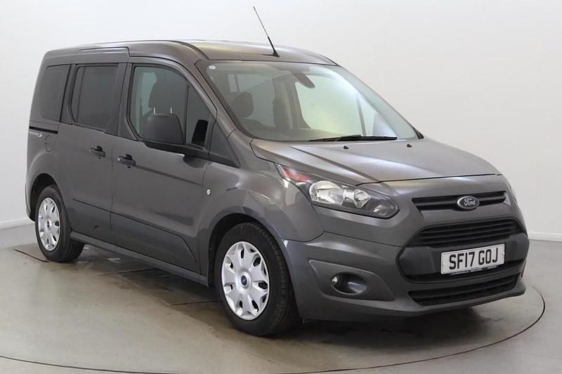 Used Ford Tourneo Connect Zetec 100 HP (73 kW) 2017 Grey MPV