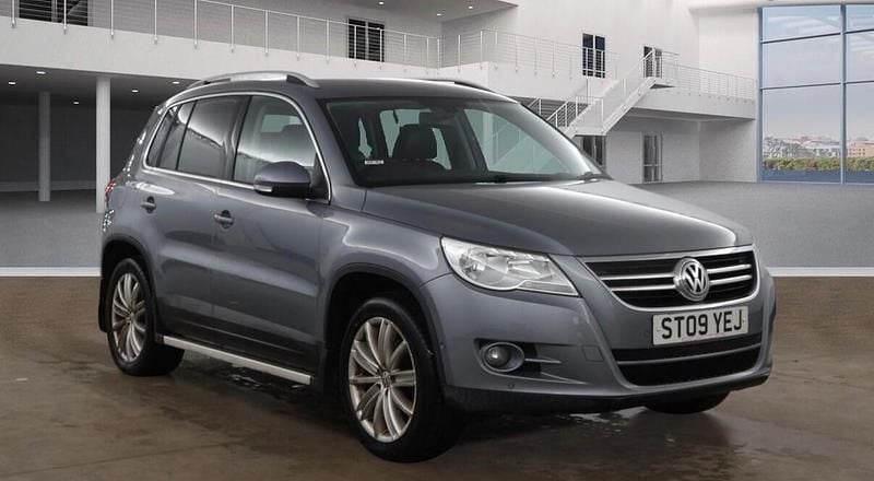 Used VW Tiguan Sportline 140 HP (102 kW) 2009 Grey SUV