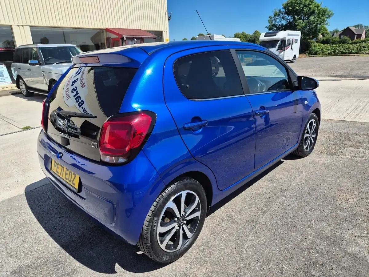 Used Citroën C1 Shine 2021 Blue Hatchback