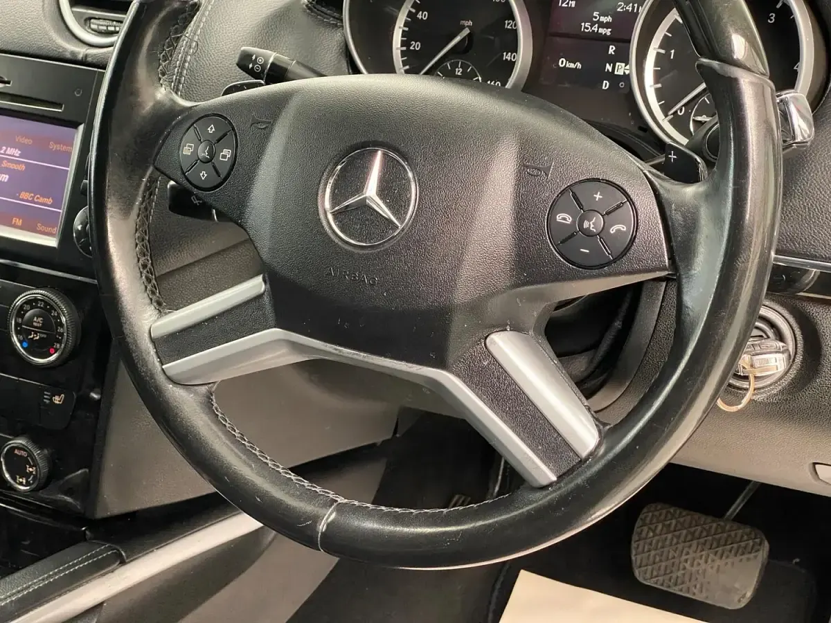 Used Mercedes GL350 2011 White SUV