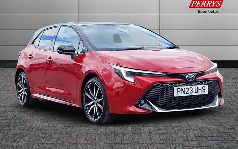 Used 2025 Toyota Corolla Sport Hatchback | £21,980 (Fair price) - Image 1/3