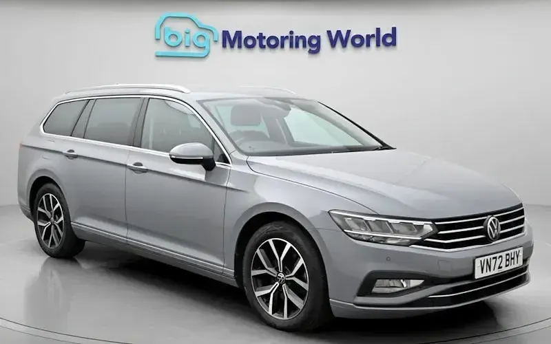 Used VW Passat SEL 150 HP (110 kW) 2022 Estate