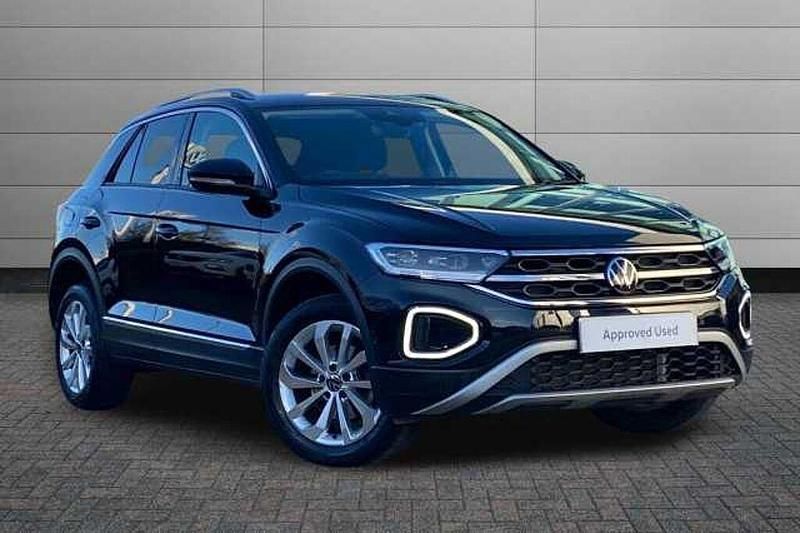 Black Used 2023 VW T-Roc Style SUV | £21,207 (Fair price) - Image 1/4