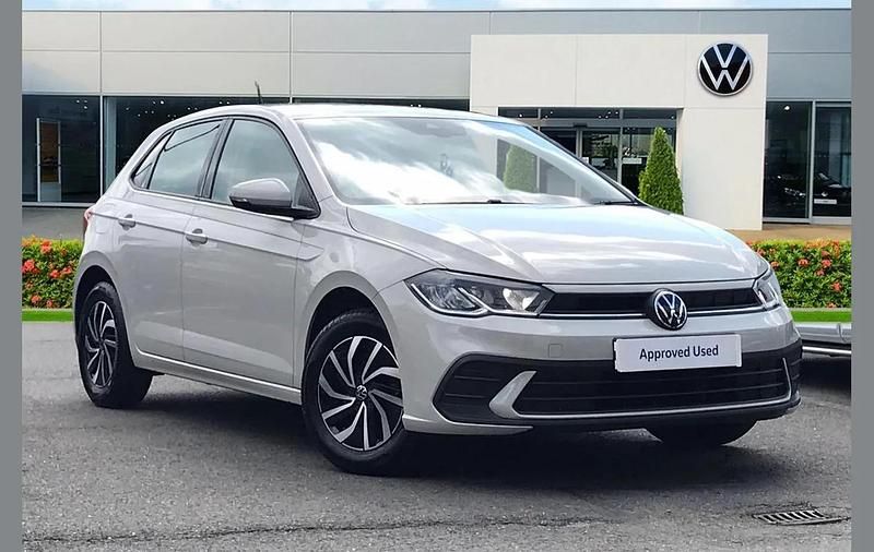 Used VW Polo Life 79 HP (58 kW) 2023 Grey Hatchback